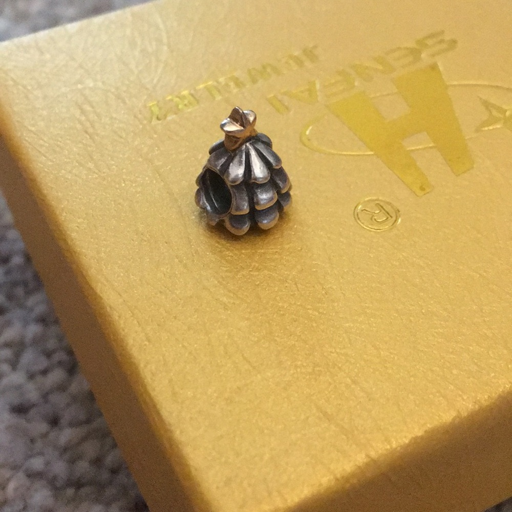 Pandora Christmas Tree Bracelet Charm